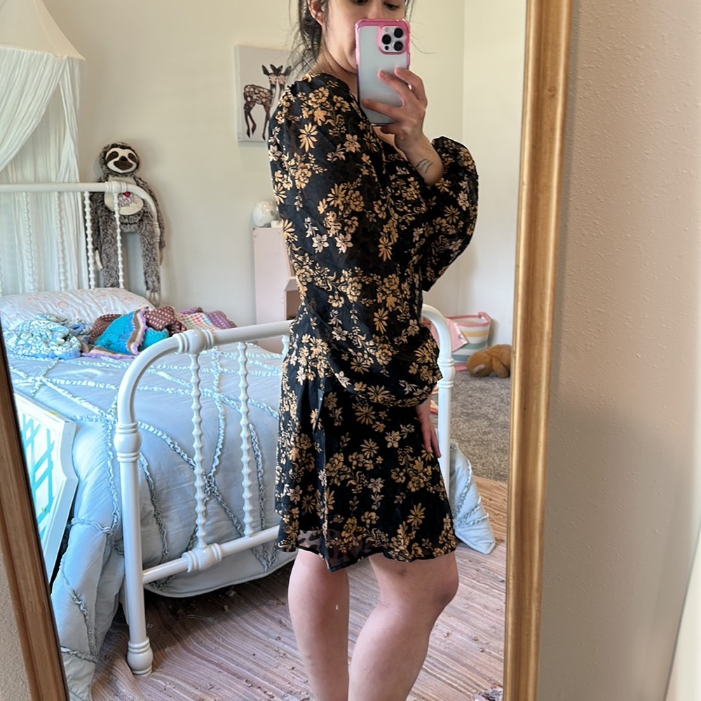 Lulus Dress - Picture 2 of 7